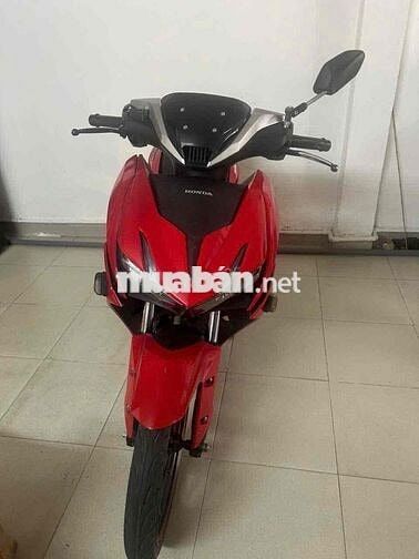 Xe ngoại hình đẹp ít đi máy móc chạy êm như new