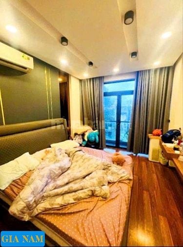 BÁN NHÀ MẶT TIỀN : 104 NGÔ GIA TỰ - P. 9 - Q. 10 - TPHCM