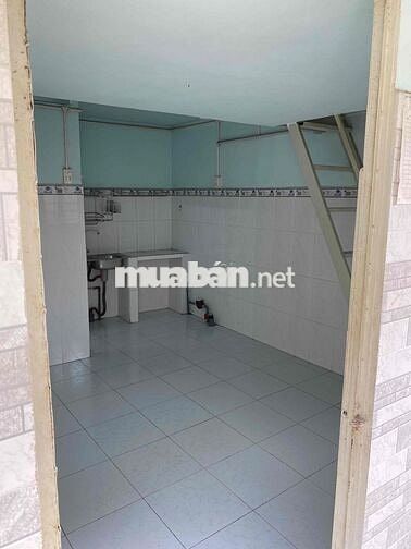 phòng trọ 24 m gác suốt lót gạch đường bình chiểu phường bình chiểu tp