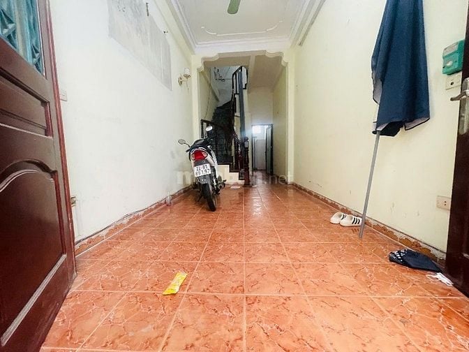 Cc bán nhà Bạch Mai, ngõ ba gác, 47m, 4 tầng, 8.2 tỷ