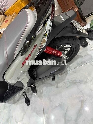 bán xe sh mode màu xám xi măng mới 99%
