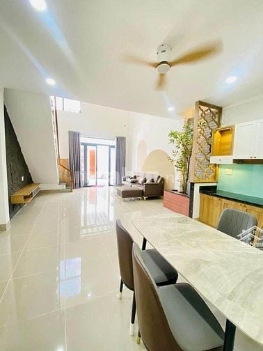 NHÀ 1 LẦU - SHR - HẺM OTO - 2 PN - XÂY MỚI - Đ. TỈNH LỘ 10 - GIÁ 1 TY