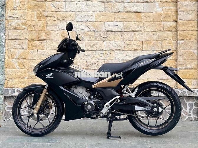 Winner X 150fi đen nhám cuối 2021 chạy 9 ngìn km