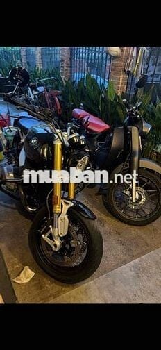 cần bán honda cub 125 màu đen