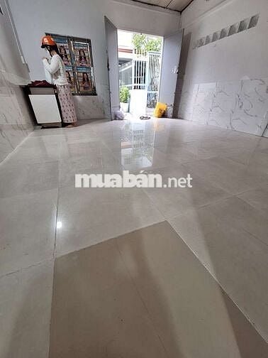 Cho thuêu nhà đường Phạm Hữu Lầu, phường Phú Mỹ, quận 7, 4x10,giá:6tr