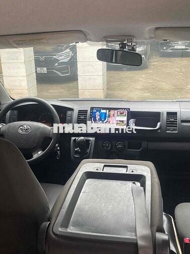 bán Toyota Hiace, 2018, hoán cải 3 chỗ, xe chất