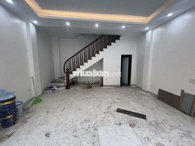 NHÀ ĐẸP NGÕ QUỲNH - Ô TÔ ĐỖ CỬA - NỘI THẤT HIỆN ĐẠI -  CHỦ TỰ THIẾT KẾ