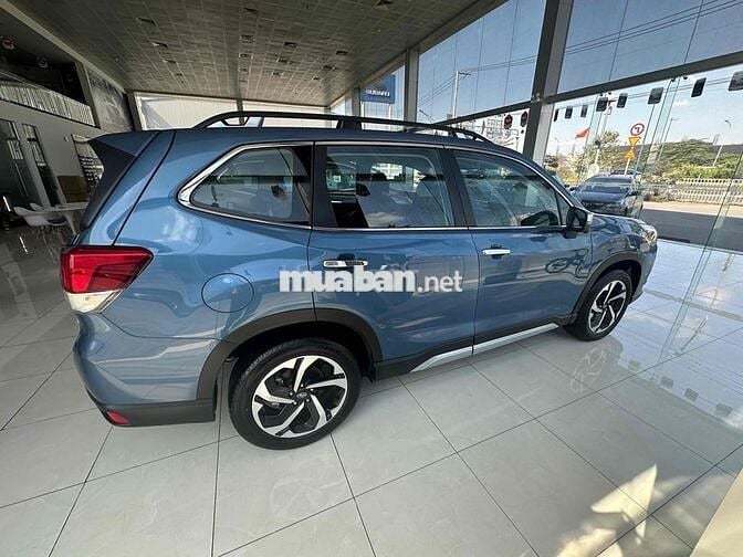 Subaru Forester 2.0 i-S  - Khuyến Mãi Chính Hãng