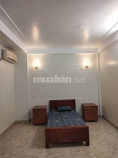 CẦN CHO THUÊ NHÀ RIÊNG 200m2, 5 tầng tại Q.Tây hồ