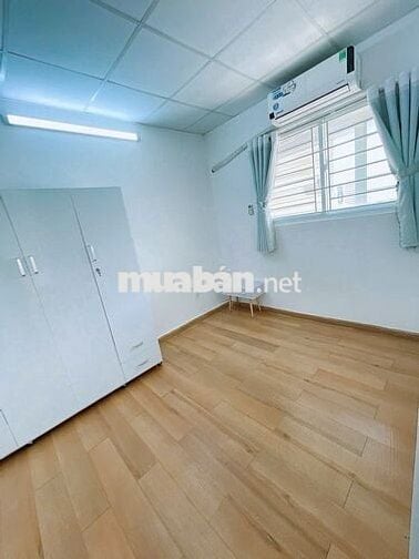 DT: 40,3m2 ( kế góc thang máy )-Giá:985tr(bớt lộc cho khách thiện chí)