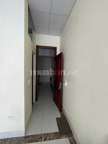Chính chủ cho thuê nhà làm văn phòng tầng 3 Vạn Phúc Hà Đông