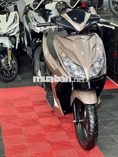 💥 Airblade 125 mắt cú, dọn full mới Vàng TFT 9 chủ