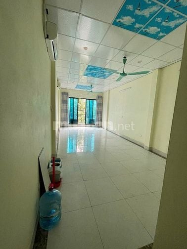 Chính chủ cho thuê nhà làm văn phòng tầng 3 Vạn Phúc Hà Đông