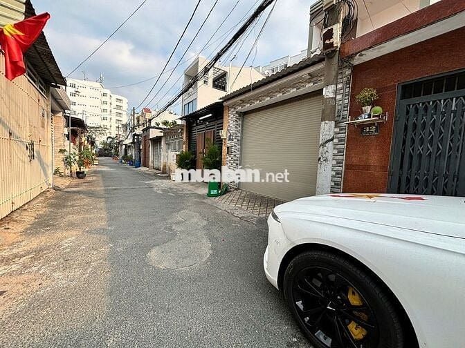 Hiếm! Lô đất 107m2 chỉ 7.6tỷ ngay cạnh ĐH Ngân Hàng Hoàng Diệu 2