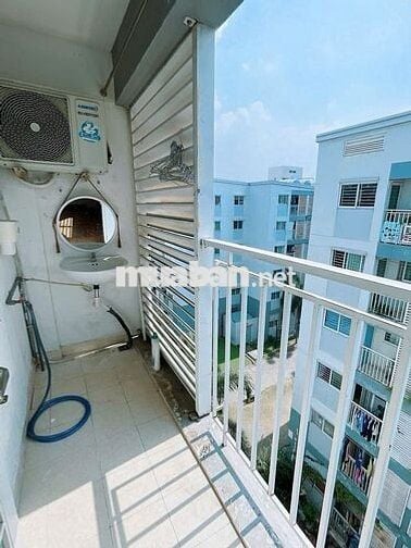 DT: 40,3m2 ( kế góc thang máy )-Giá:985tr(bớt lộc cho khách thiện chí)