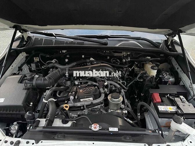 TOYOTA FORTUNER 2.7AT 4X2 2024 Siêu cọp 3.100Km