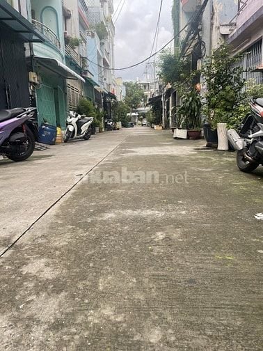 15. BÁN NHÀ HẺM XE TẢI 6M – THÔNG TỨ TUNG – GẦN AEON TÂN PHÚ – 4,99 tỷ