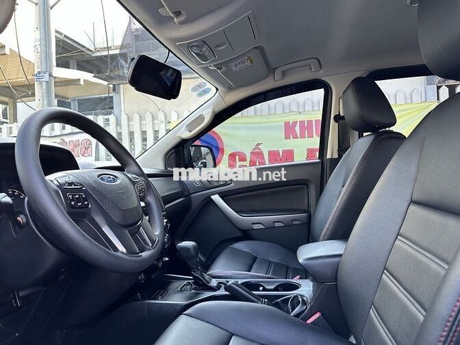 Ford Ranger XLS 2020 bảo hành 2026 hỗ trợ vay 75%