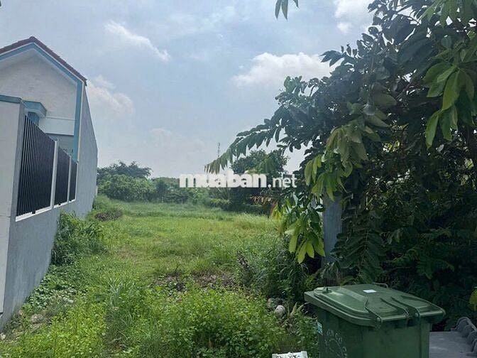 CHÍNH CHỦ cần bán nhanh lô đất mặt tiền đẹp khu vực huyện Củ Chi,TPHCM