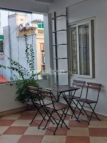 CẦN CHO THUÊ NHÀ RIÊNG 200m2, 5 tầng tại Q.Tây hồ