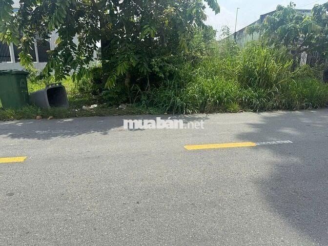 CHÍNH CHỦ cần bán nhanh lô đất mặt tiền đẹp khu vực huyện Củ Chi,TPHCM