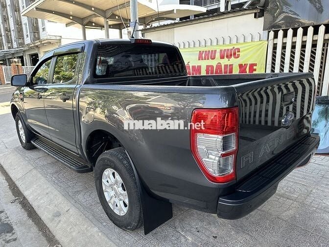 Ford Ranger XLS 2020 bảo hành 2026 hỗ trợ vay 75%
