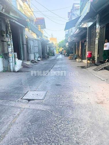 Nhà 4 Tầng, Kế Trường Tiểu Học Bình Trị 1, Hẻm 6m Thông, 60m2, 5.45 Tỷ