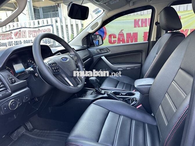 Ford Ranger XLS 2020 bảo hành 2026 hỗ trợ vay 75%