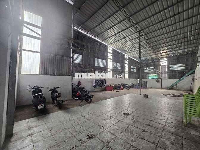 💥 ngộp quá giảm 3tỷ Giá chỉ còn 15 tỷ 
Bán đất tặng nhà và kho