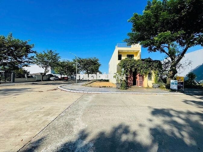 (GÓC) GOLDEN HILL 153M2 HIẾM CÓ SÁT NGUYỄN TẤT THÀNH