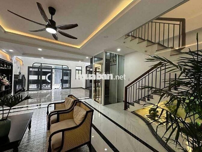 BÁN NHÀ HXH, (7M×15M) XÂY MỚI HIỆN ĐẠI 5TẦNG CÓ THANG MÁY + GARA 2 ÔTÔ