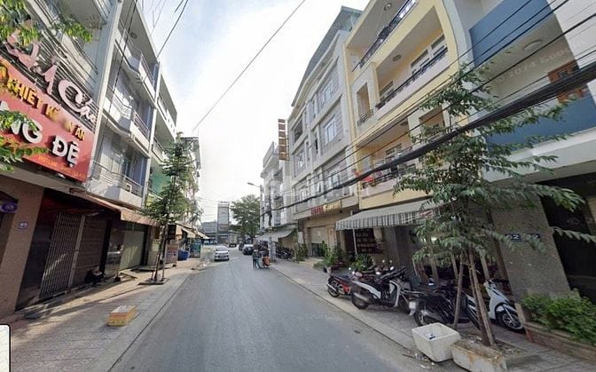 MT đường số 5, Quận 8. DT 5,5 * 16, trệt 3 lầu, giá 23 tr