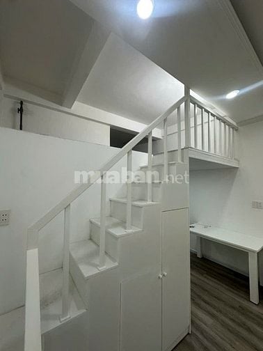 Bán CC Lầu 3 Quận 1, ngay Chợ Bến Thành Q1, 73.5M2, 2PN,2WC