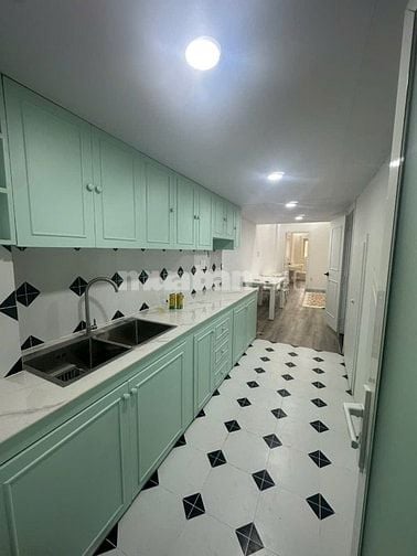 Bán CC Lầu 3 Quận 1, ngay Chợ Bến Thành Q1, 73.5M2, 2PN,2WC