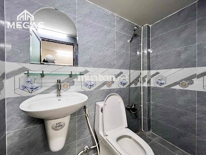 PHÒNG TRỐNG SẴN MÁY LẠNH NGAY HÀ HUY GIÁP