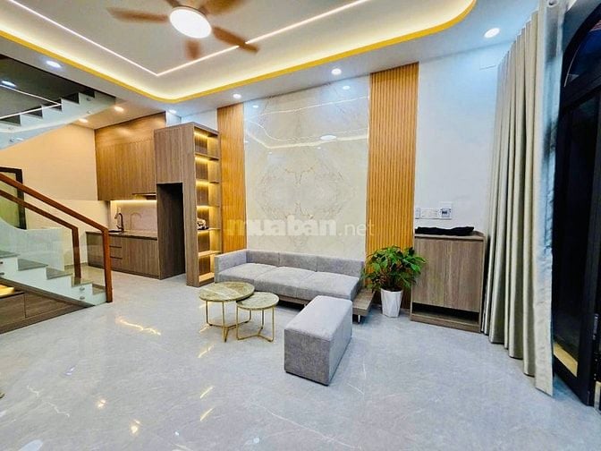 Định cư bán gấp nhà góc 2 mặt hẻm tiện KD.Ngay Aeon Mall Tân Phú.