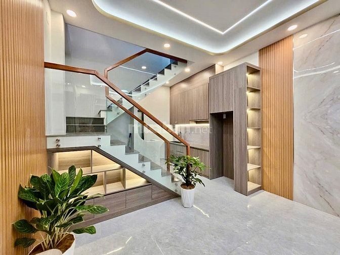 Định cư bán gấp nhà góc 2 mặt hẻm tiện KD.Ngay Aeon Mall Tân Phú.