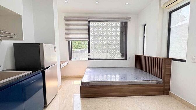 CHÍNH CHỦ CHO THUÊ STUDIO BAN CÔNG SIÊU ĐẸP FULL TIỆN NGHI CAO CẤP