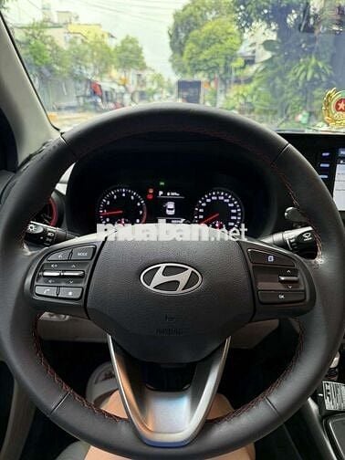 2024 Sedan 1.2 AT	 - 48000 km