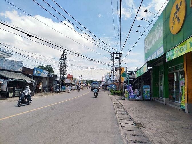 Nhà đẹp giá rẻ Gần Khu Du lịch Bửu Long,TP Biên Hoà ( sổ riêng,thổ cư)