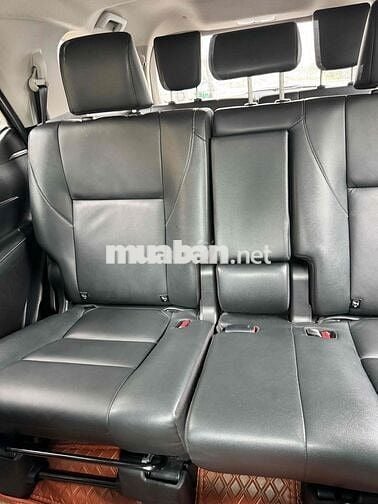 cần bán Fortuner 2021 tự động máy dàu