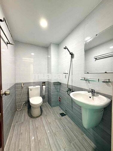 🌿 Căn hộ 2PN sáng thoáng – Trung tâm Phú Nhuận 🌿 Trống sẵn, xách vali