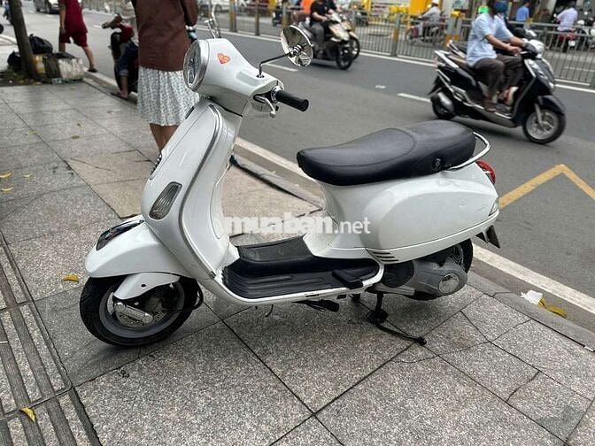 Piaggio vespa LX 3v 2014 mới 90% biển số 72