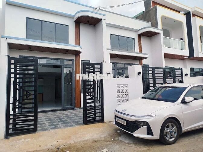 Nhà đẹp giá rẻ Gần Khu Du lịch Bửu Long,TP Biên Hoà ( sổ riêng,thổ cư)