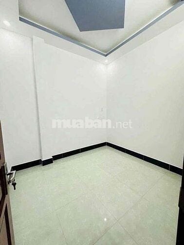 Nhà lầu 3 phòng hẻm 140 Lý Tự Trọng