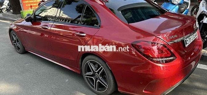 Mercedes-Benz C300 2019 Đỏ 38346 km - 990tr