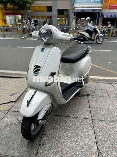 Piaggio vespa LX 3v 2014 mới 90% biển số 72