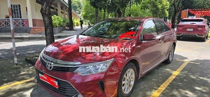 BÁN XE TOYOTA CAMRY 2016 2.0  MÀU ĐỎ ĐÔ, CHÍNH CHỦ