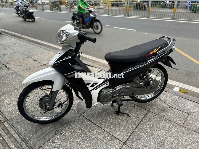 Yamaha Sirius RC 2012 mới 90% biển số 75