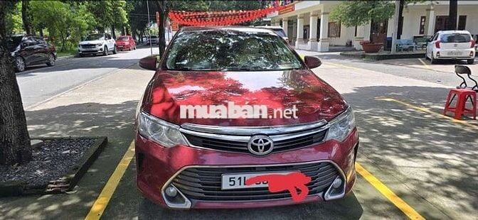 BÁN XE TOYOTA CAMRY 2016 2.0  MÀU ĐỎ ĐÔ, CHÍNH CHỦ